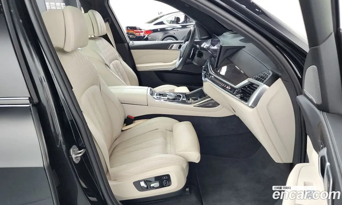 BMW X7 2025 3.0 автомат (гидро), фото 16 BMW X7 2025 3.0 автомат (гидро), фото 16