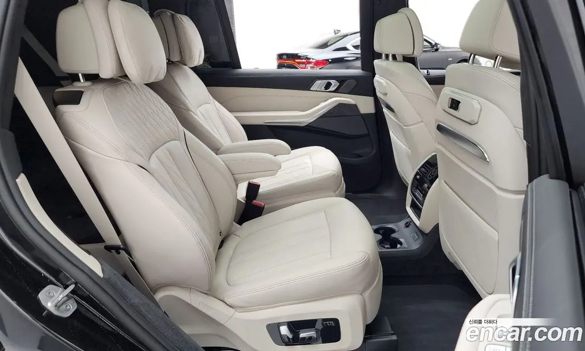 BMW X7 2025 3.0 автомат (гидро), фото 17 BMW X7 2025 3.0 автомат (гидро), фото 17