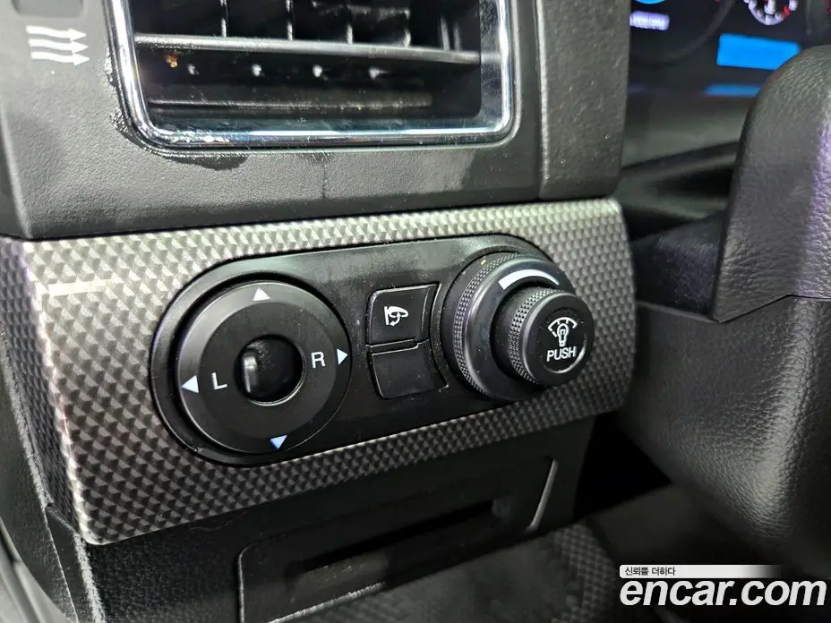 Chevrolet Captiva 2012 2.0 автомат (гидро), фото 15