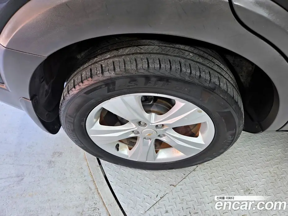 Chevrolet Captiva 2012 2.0 автомат (гидро), фото 5