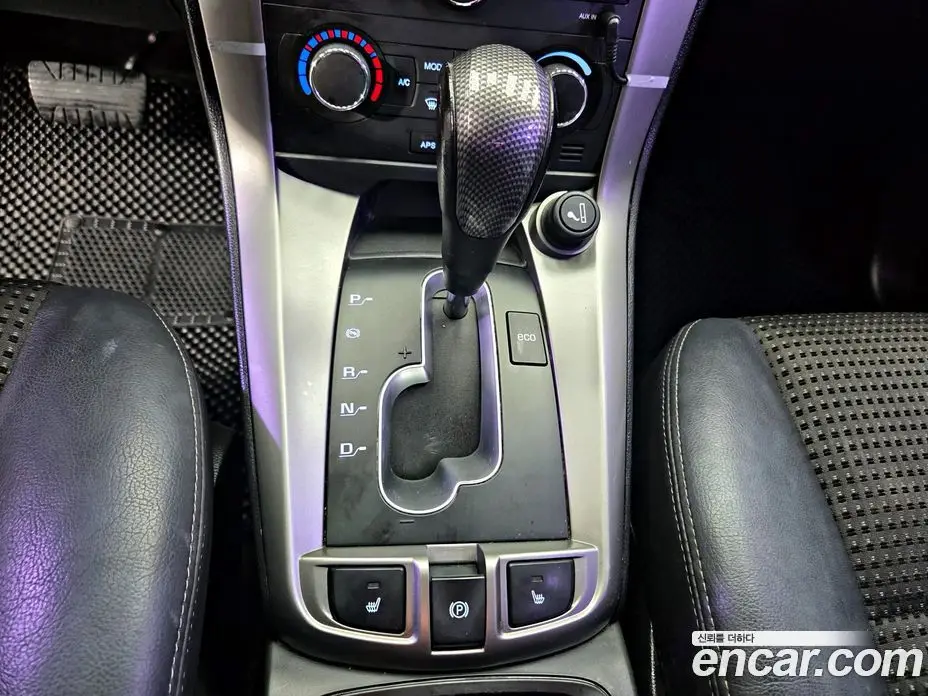 Chevrolet Captiva 2012 2.0 автомат (гидро), фото 9