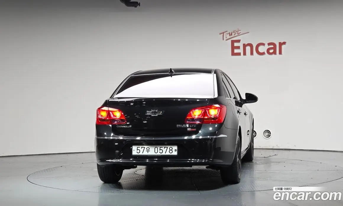 Chevrolet Cruze 2016 1.4 автомат (гидро), фото 4 Chevrolet Cruze 2016 1.4 автомат (гидро), фото 4
