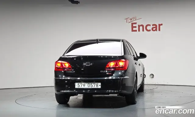 Chevrolet Cruze 2016 1.4 автомат (гидро), миниатюра 4 Chevrolet Cruze 2016 1.4 автомат (гидро), миниатюра 4
