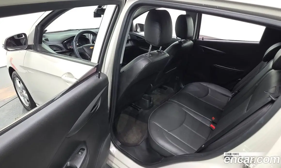 Chevrolet Spark 2015 1.0 автомат (гидро), фото 18 Chevrolet Spark 2015 1.0 автомат (гидро), фото 18