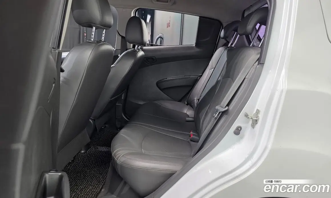 Chevrolet Spark 2015 1.0 автомат (гидро), фото 17 Chevrolet Spark 2015 1.0 автомат (гидро), фото 17