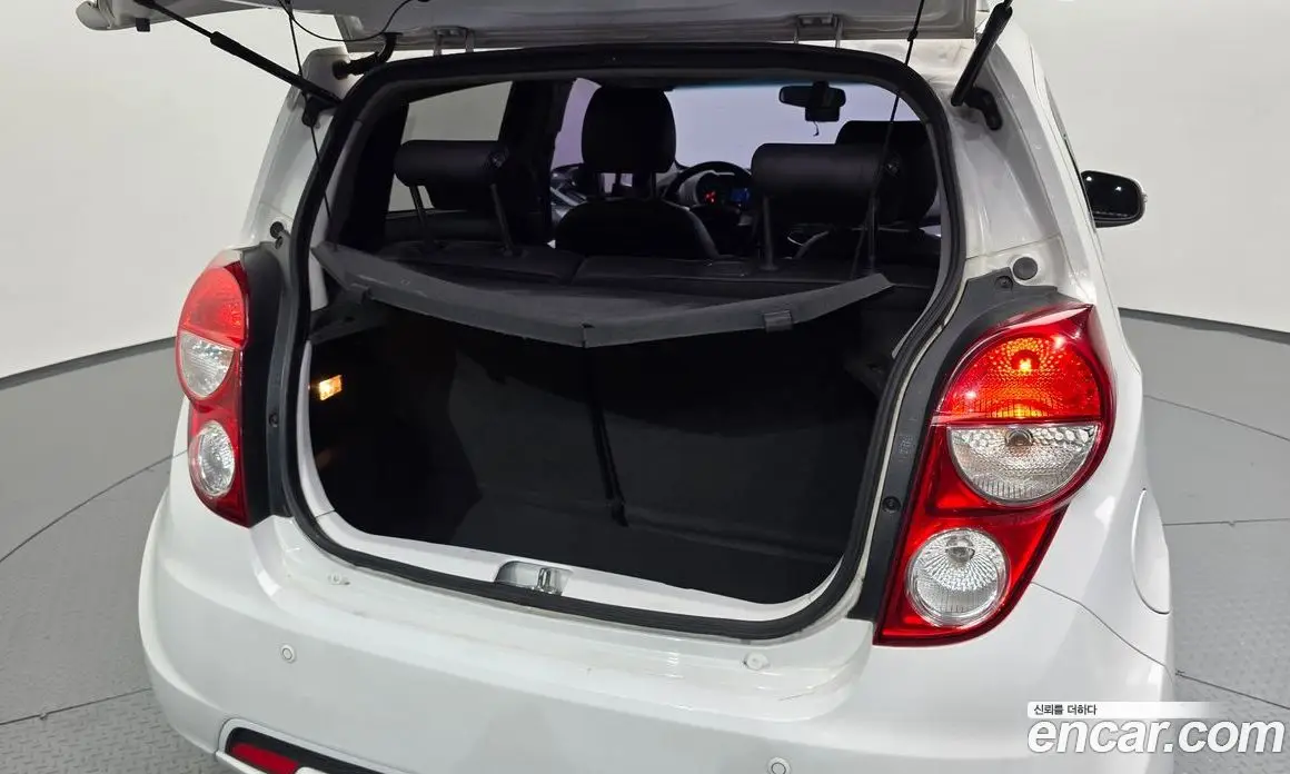 Chevrolet Spark 2015 1.0 автомат (гидро), фото 31 Chevrolet Spark 2015 1.0 автомат (гидро), фото 31
