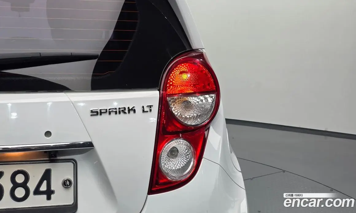 Chevrolet Spark 2015 1.0 автомат (гидро), фото 8 Chevrolet Spark 2015 1.0 автомат (гидро), фото 8