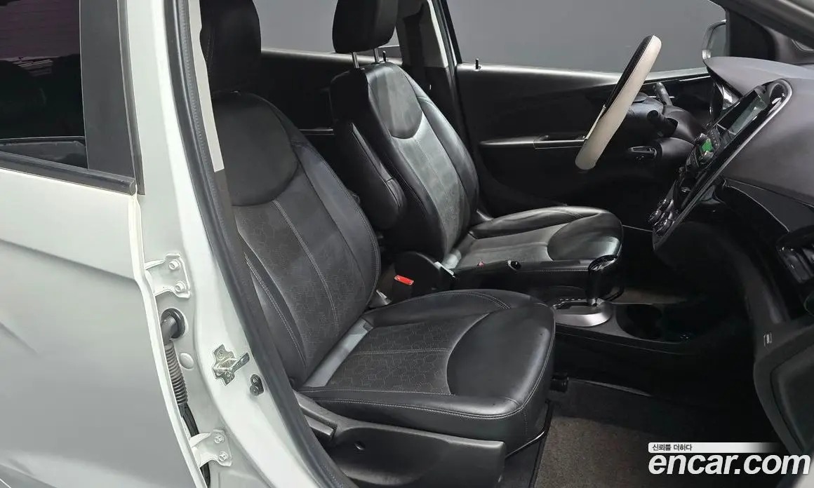 Chevrolet Spark 2016 1.0 автомат (гидро), фото 12 Chevrolet Spark 2016 1.0 автомат (гидро), фото 12