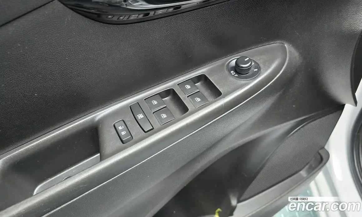 Chevrolet Spark 2016 1.0 автомат (гидро), фото 19 Chevrolet Spark 2016 1.0 автомат (гидро), фото 19