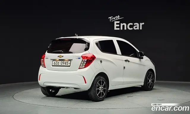 Chevrolet Spark 2016 1.0 автомат (гидро), миниатюра 2 Chevrolet Spark 2016 1.0 автомат (гидро), миниатюра 2