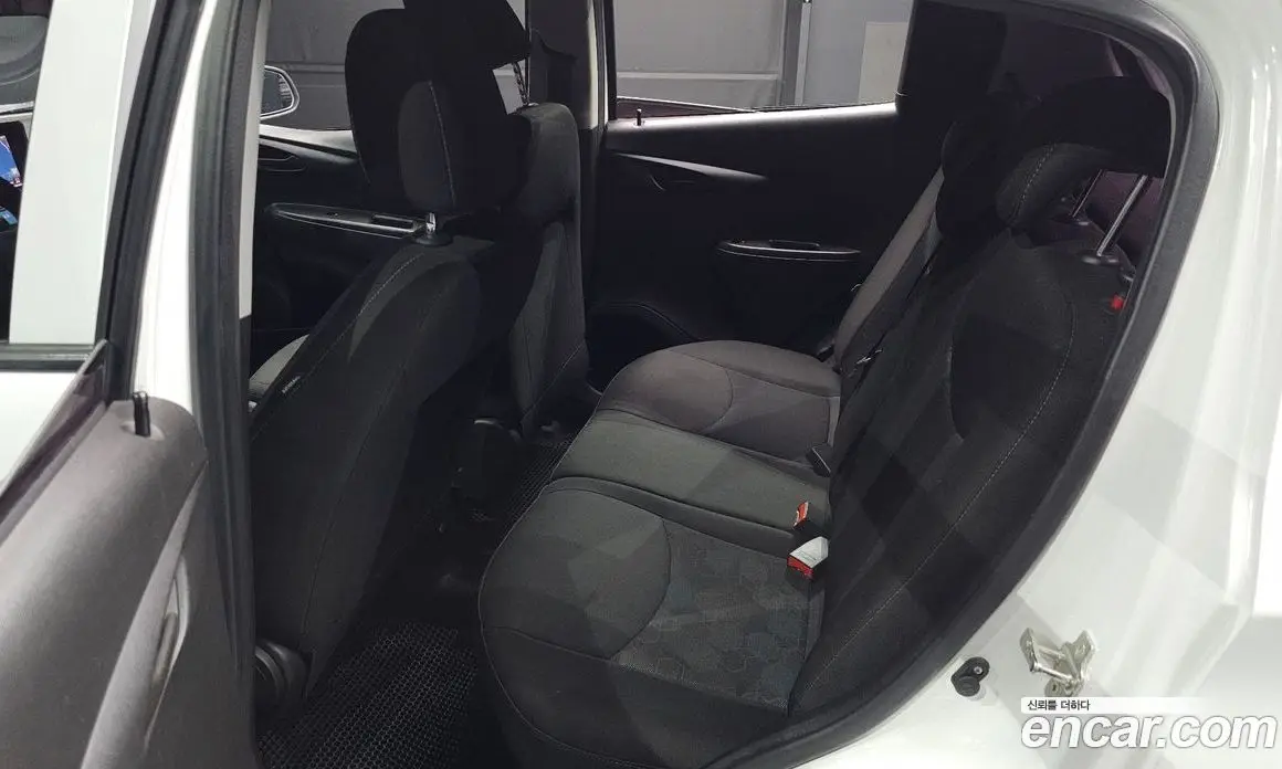 Chevrolet Spark 2016 1.0 автомат (гидро), фото 12 Chevrolet Spark 2016 1.0 автомат (гидро), фото 12