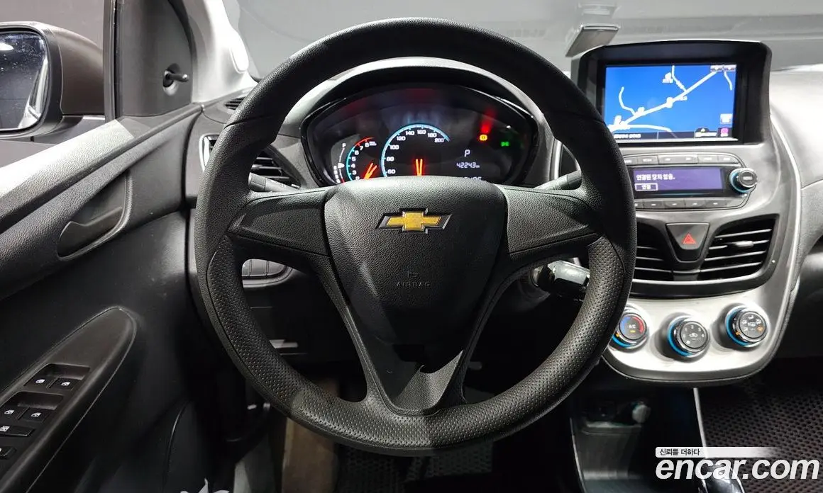 Chevrolet Spark 2016 1.0 автомат (гидро), фото 13 Chevrolet Spark 2016 1.0 автомат (гидро), фото 13