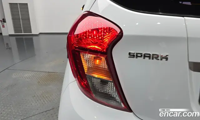 Chevrolet Spark 2018 1.0 автомат (гидро), миниатюра 8 Chevrolet Spark 2018 1.0 автомат (гидро), миниатюра 8
