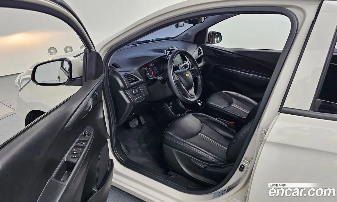 Chevrolet Spark 2019 1.0 автомат (гидро), фото 12 Chevrolet Spark 2019 1.0 автомат (гидро), фото 12