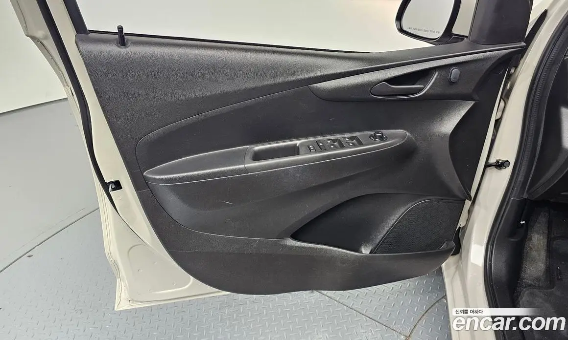 Chevrolet Spark 2019 1.0 автомат (гидро), фото 13 Chevrolet Spark 2019 1.0 автомат (гидро), фото 13