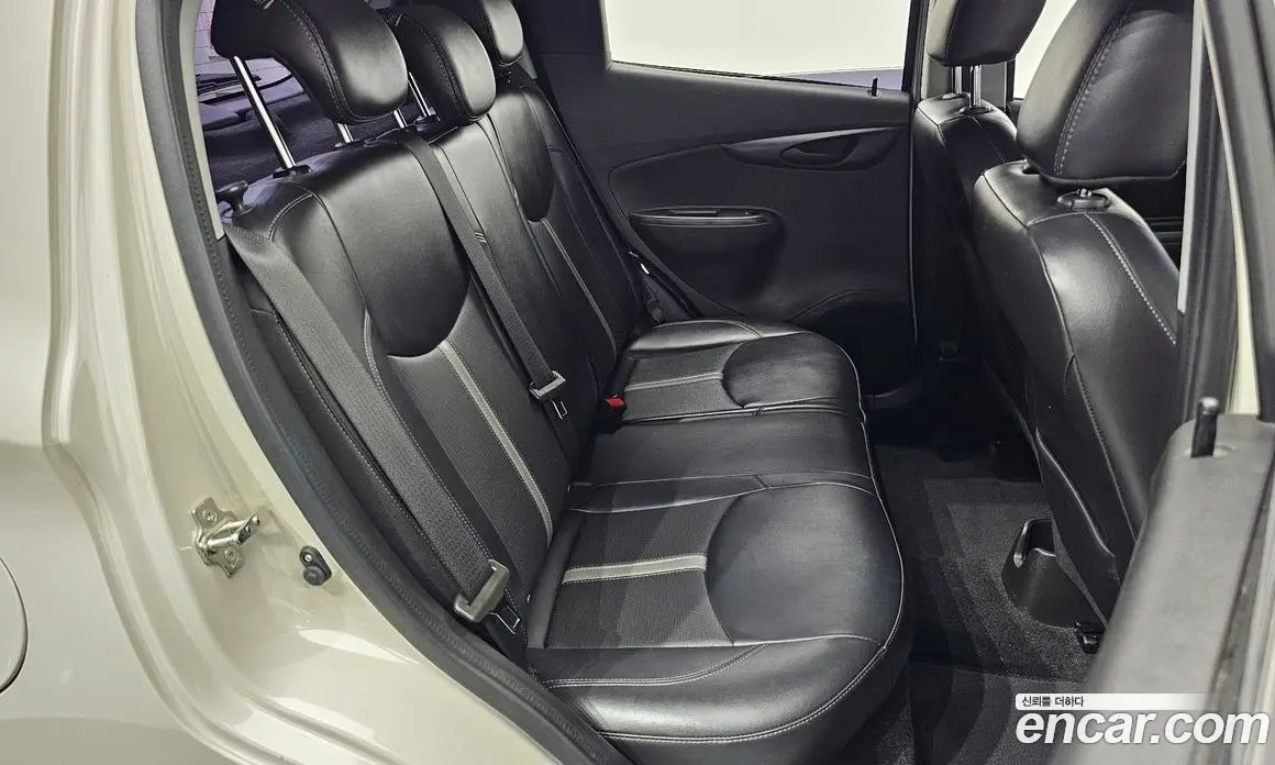 Chevrolet Spark 2019 1.0 автомат (гидро), фото 15 Chevrolet Spark 2019 1.0 автомат (гидро), фото 15