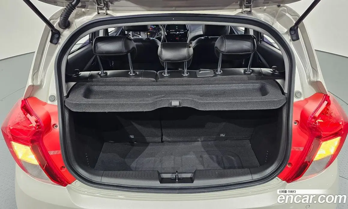 Chevrolet Spark 2019 1.0 автомат (гидро), фото 25 Chevrolet Spark 2019 1.0 автомат (гидро), фото 25