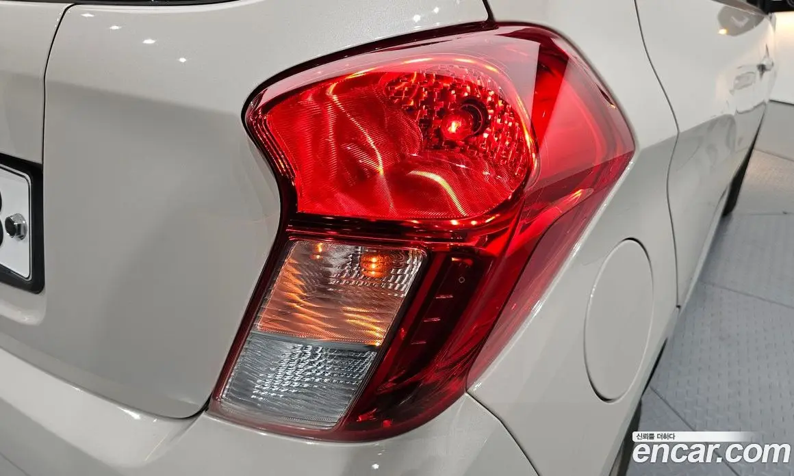 Chevrolet Spark 2019 1.0 автомат (гидро), фото 8 Chevrolet Spark 2019 1.0 автомат (гидро), фото 8