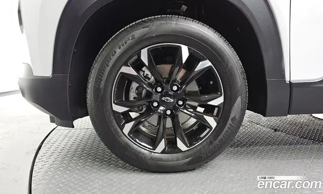 Chevrolet TrailBlazer 2021 1.3 автомат (гидро), миниатюра 5