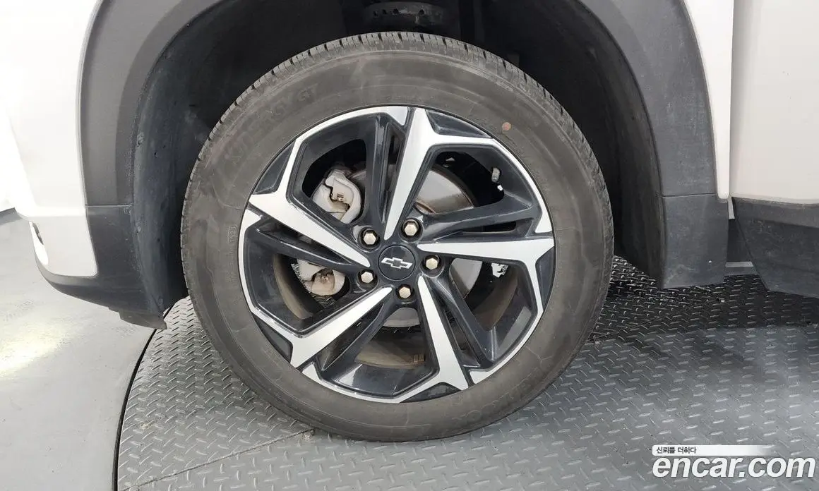 Chevrolet TrailBlazer 2023 1.3 автомат (гидро), фото 5 Chevrolet TrailBlazer 2023 1.3 автомат (гидро), фото 5