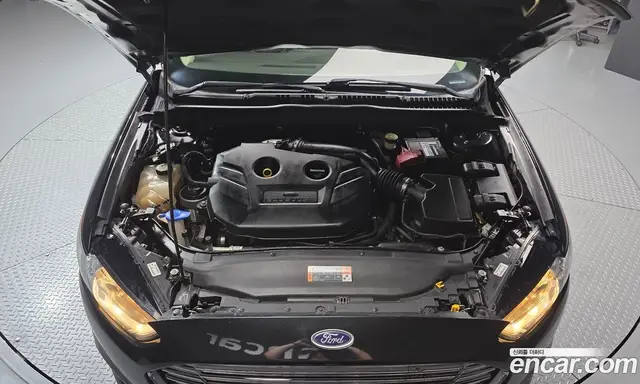 Ford Fusion 2014 2.0 автомат (гидро), миниатюра 6 Ford Fusion 2014 2.0 автомат (гидро), миниатюра 6
