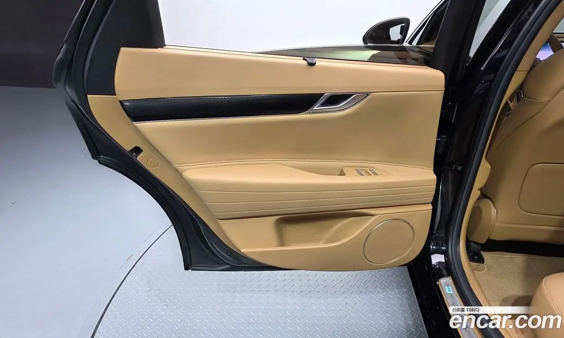 Genesis G80 2024 2.5 автомат (гидро), фото 15