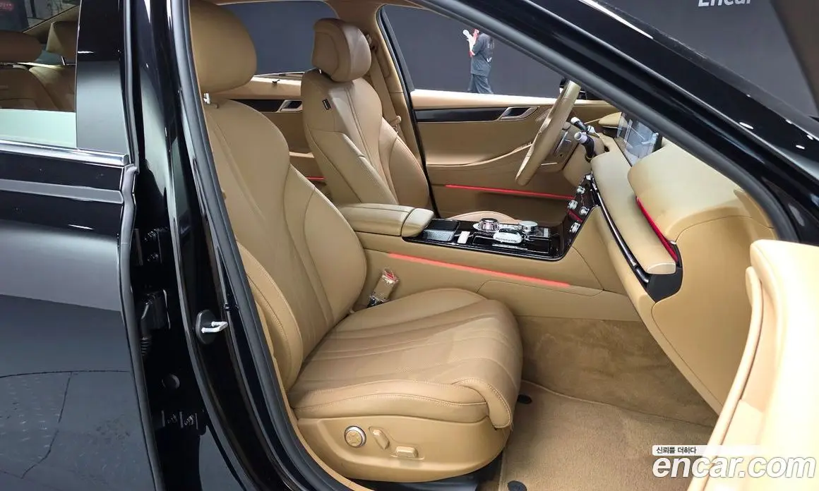Genesis G80 2024 2.5 автомат (гидро), фото 17