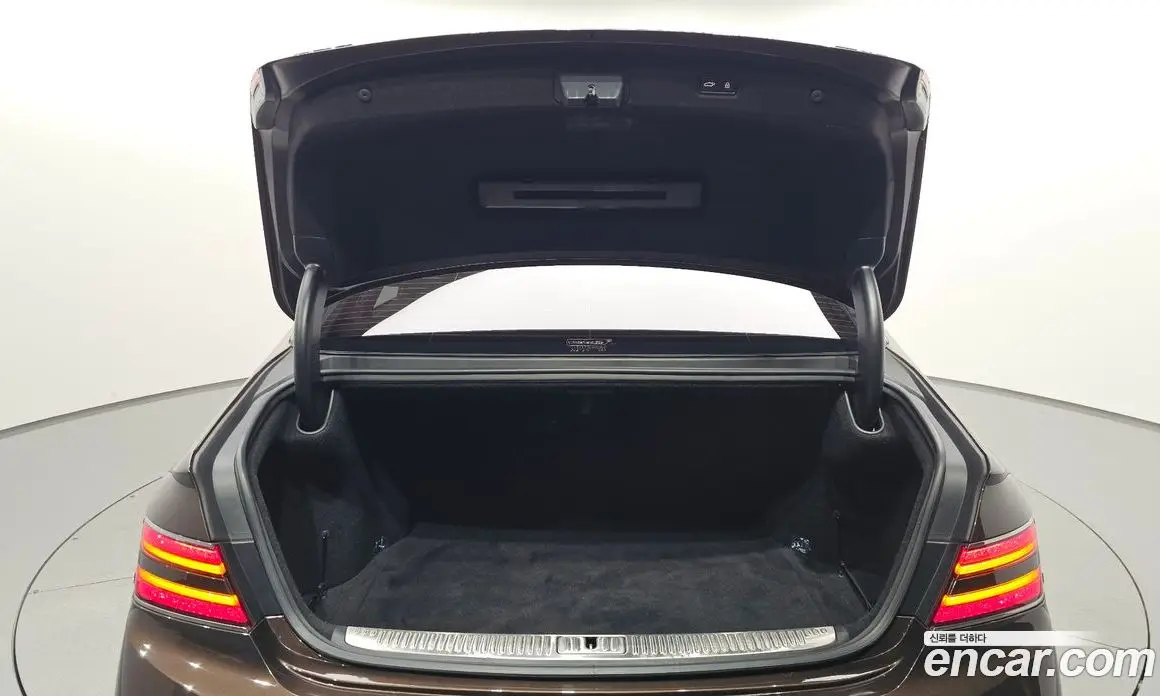 Genesis G90 2021 3.8 автомат (гидро), фото 25 Genesis G90 2021 3.8 автомат (гидро), фото 25