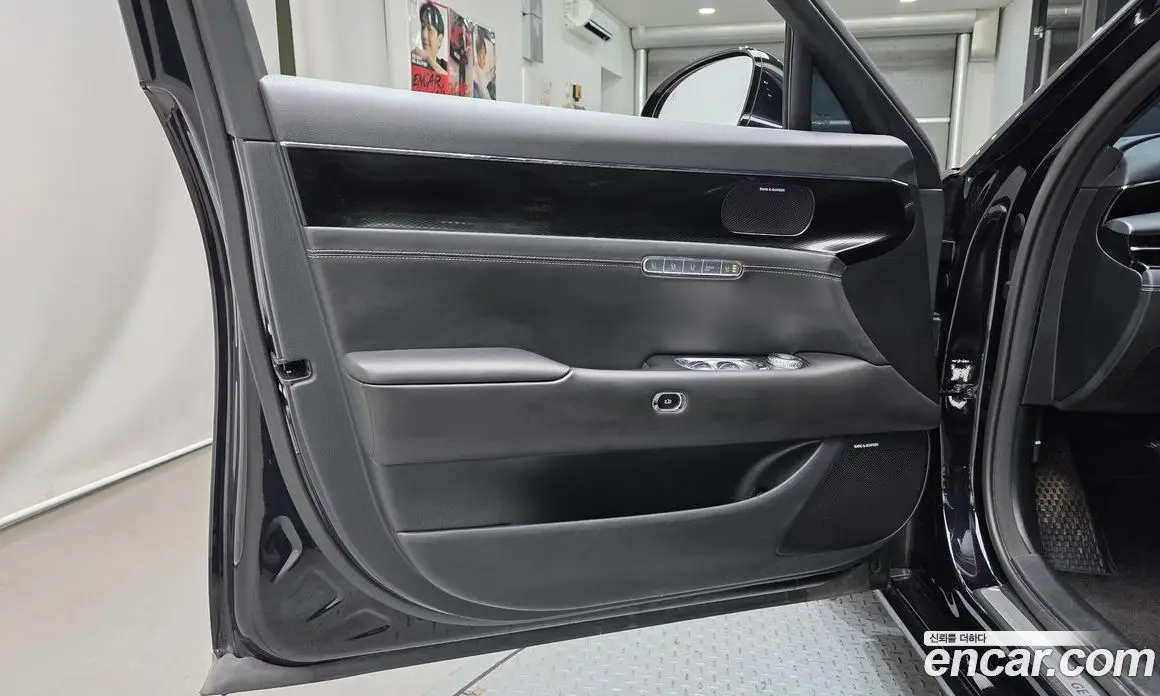 Genesis G90 2022 3.5 автомат (гидро), фото 14 Genesis G90 2022 3.5 автомат (гидро), фото 14