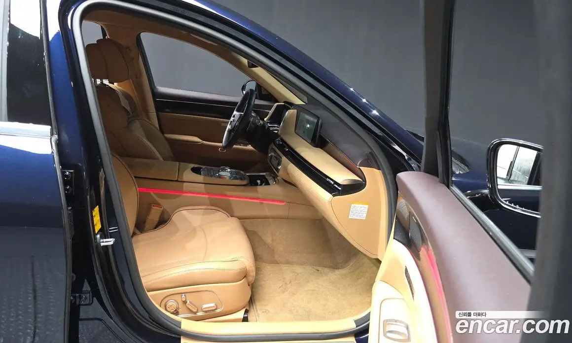 Genesis G90 2023 3.5 автомат (гидро), фото 11 Genesis G90 2023 3.5 автомат (гидро), фото 11
