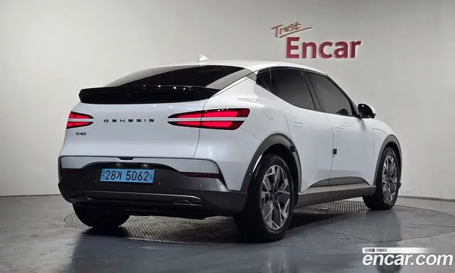 Genesis GV60 2022 0.1 автомат (гидро), миниатюра 2 Genesis GV60 2022 0.1 автомат (гидро), миниатюра 2