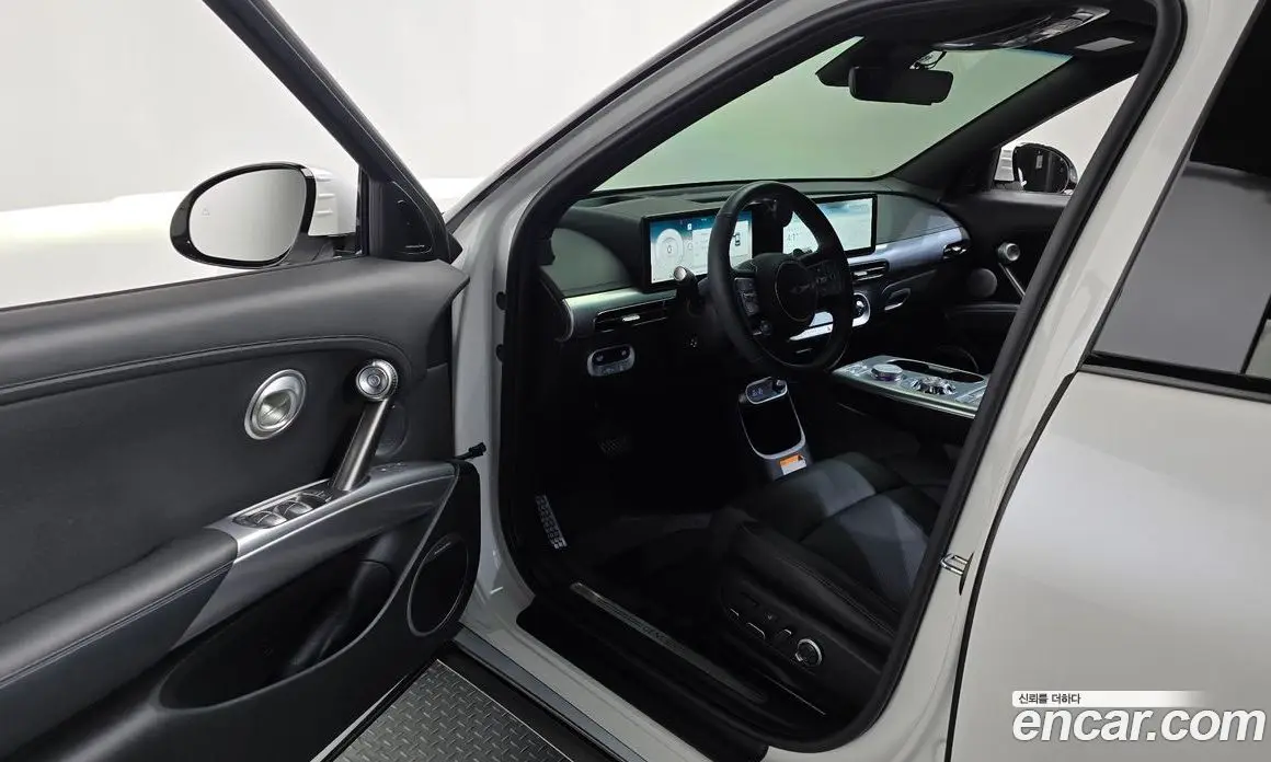 Genesis GV60 2022 0.1 автомат (гидро), фото 13 Genesis GV60 2022 0.1 автомат (гидро), фото 13