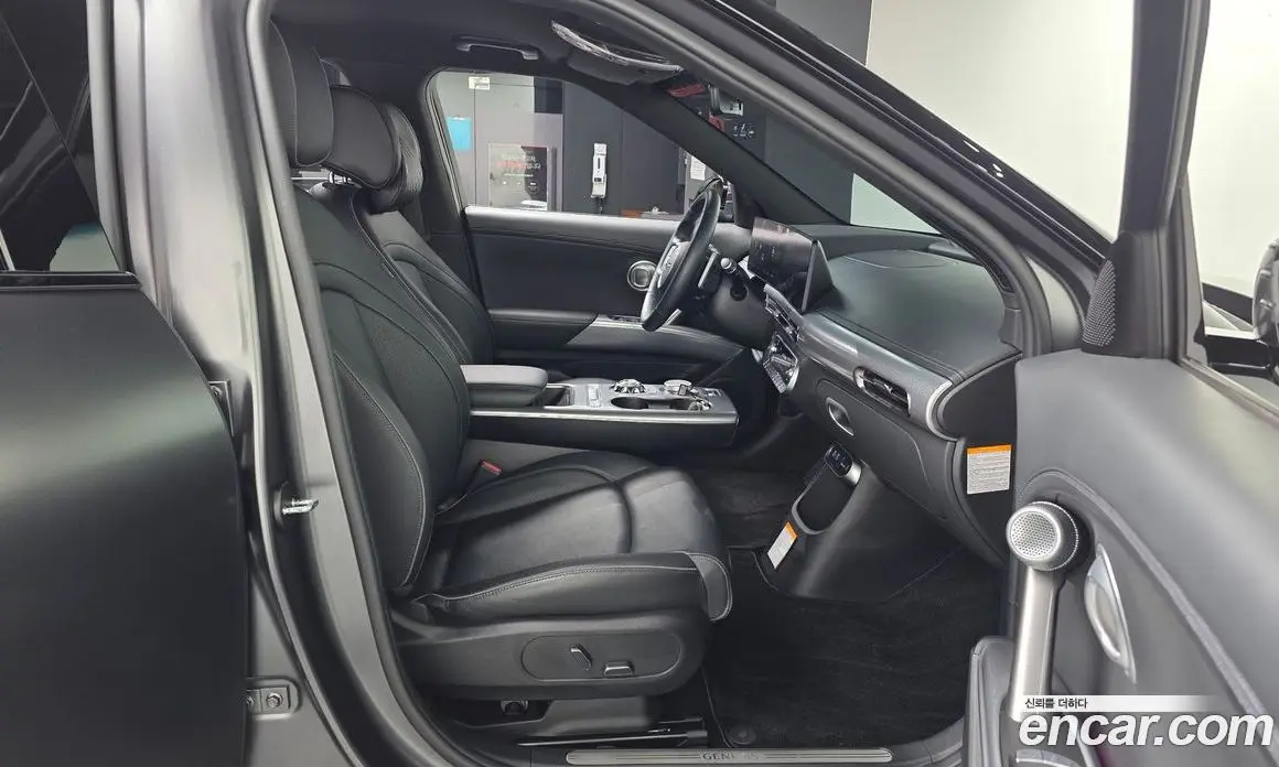 Genesis GV60 2022 0.1 автомат (гидро), фото 16 Genesis GV60 2022 0.1 автомат (гидро), фото 16