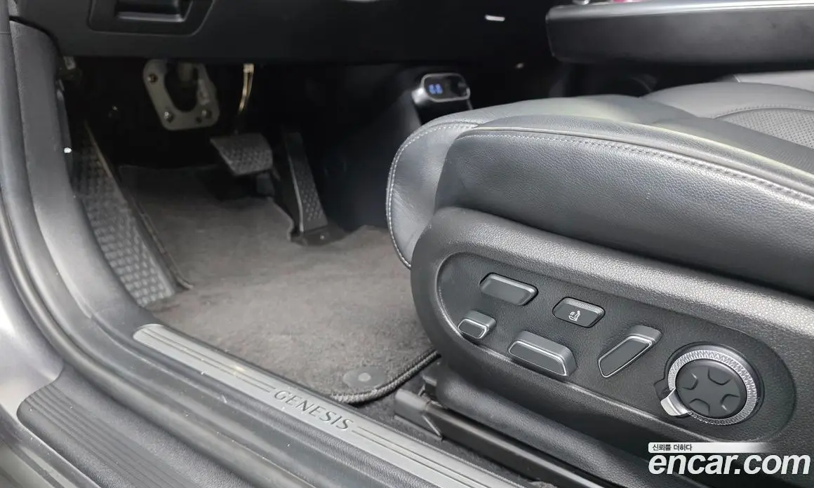 Genesis GV60 2022 0.1 автомат (гидро), фото 28 Genesis GV60 2022 0.1 автомат (гидро), фото 28