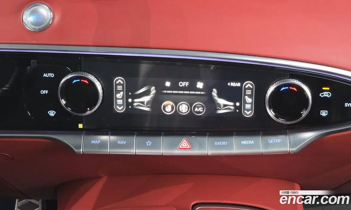 Genesis GV70 2021 2.5 автомат (гидро), фото 26 Genesis GV70 2021 2.5 автомат (гидро), фото 26