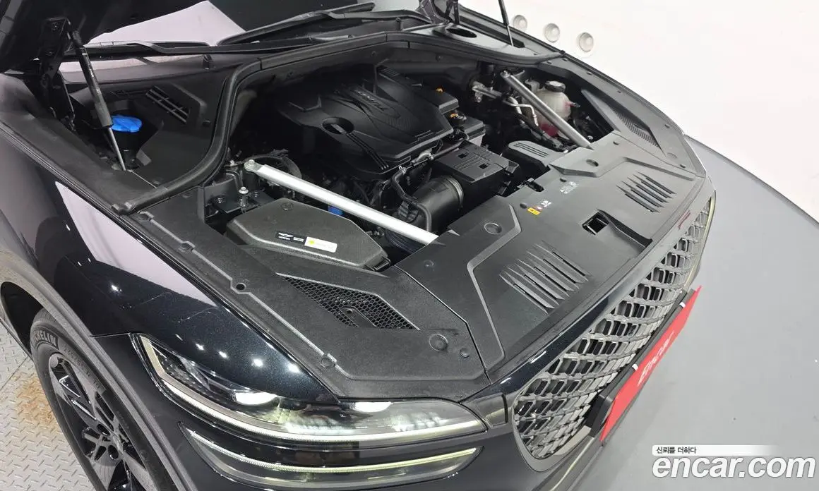 Genesis GV70 2021 2.5 автомат (гидро), фото 6 Genesis GV70 2021 2.5 автомат (гидро), фото 6