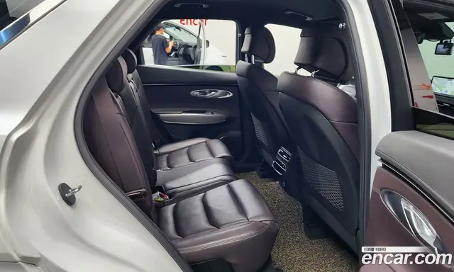 Genesis GV70 2021 2.5 автомат (гидро), миниатюра 11 Genesis GV70 2021 2.5 автомат (гидро), миниатюра 11