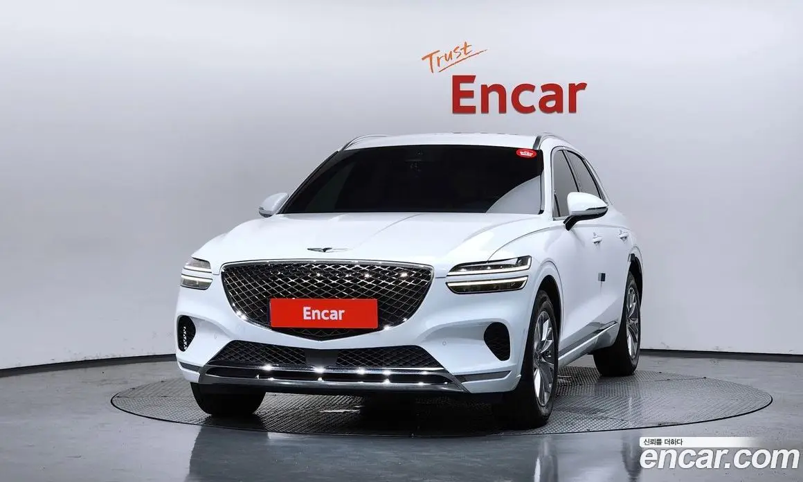Genesis GV70 2021 2.5 автомат (гидро), фото 3 Genesis GV70 2021 2.5 автомат (гидро), фото 3