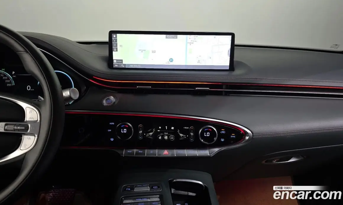 Genesis GV70 2021 2.5 автомат (гидро), фото 19 Genesis GV70 2021 2.5 автомат (гидро), фото 19