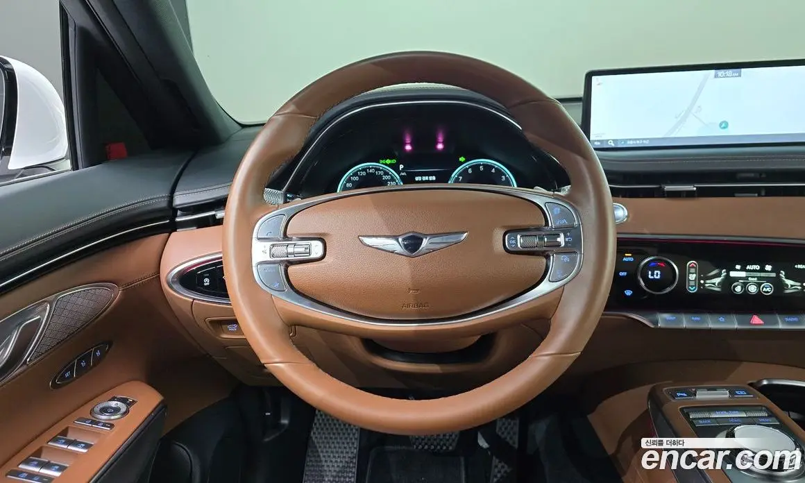 Genesis GV70 2022 2.5 автомат (гидро), фото 18 Genesis GV70 2022 2.5 автомат (гидро), фото 18