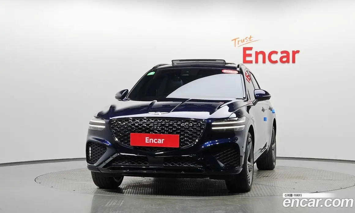 Genesis GV70 2023 3.5 автомат (гидро), фото 2 Genesis GV70 2023 3.5 автомат (гидро), фото 2