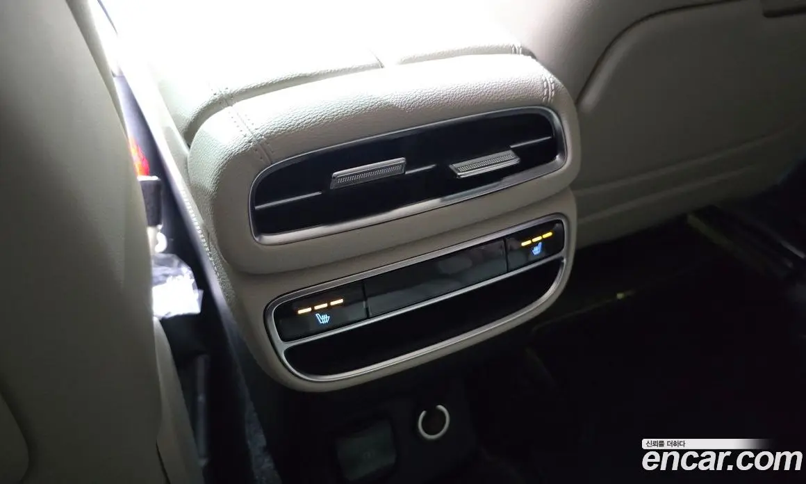 Genesis GV80 2021 2.5 автомат (гидро), фото 26 Genesis GV80 2021 2.5 автомат (гидро), фото 26