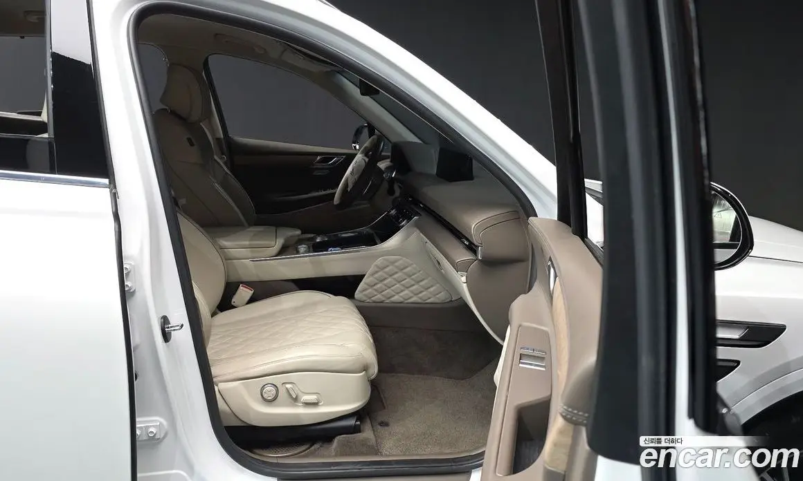 Genesis GV80 2022 2.5 автомат (гидро), фото 17 Genesis GV80 2022 2.5 автомат (гидро), фото 17