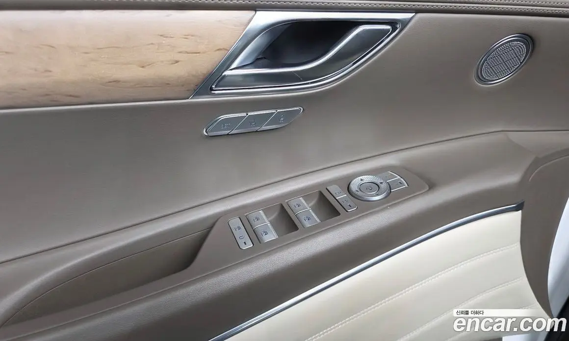 Genesis GV80 2022 2.5 автомат (гидро), фото 33 Genesis GV80 2022 2.5 автомат (гидро), фото 33