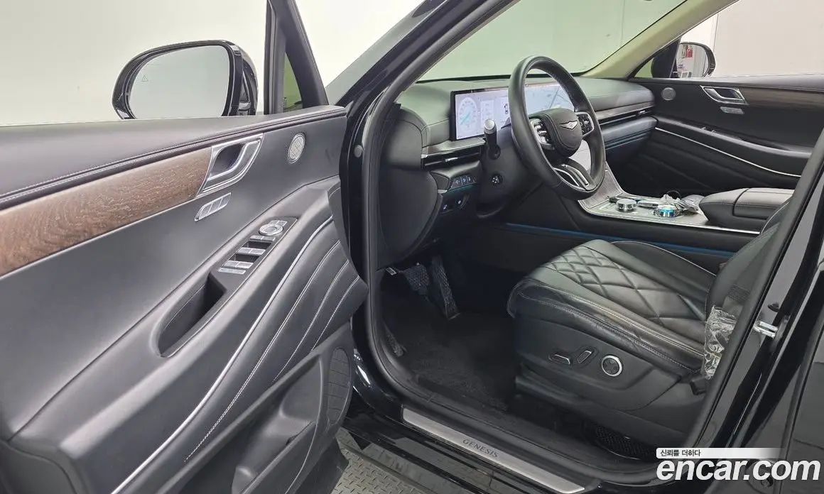Genesis GV80 2023 2.5 автомат (гидро), фото 13 Genesis GV80 2023 2.5 автомат (гидро), фото 13