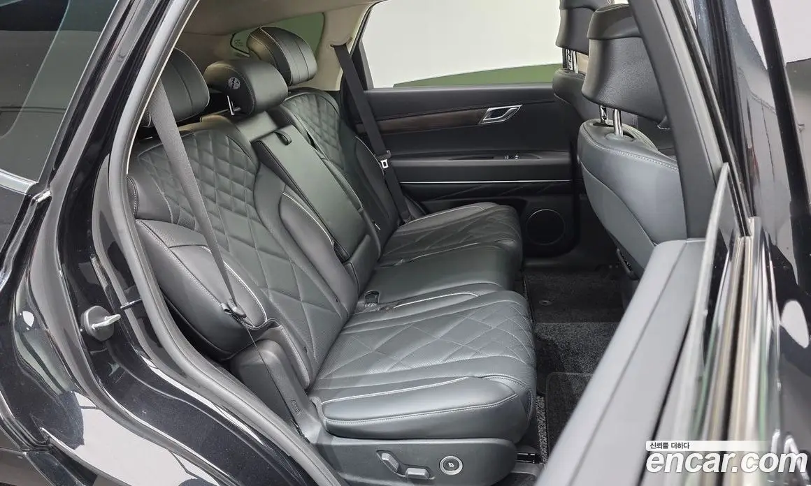 Genesis GV80 2023 2.5 автомат (гидро), фото 17 Genesis GV80 2023 2.5 автомат (гидро), фото 17