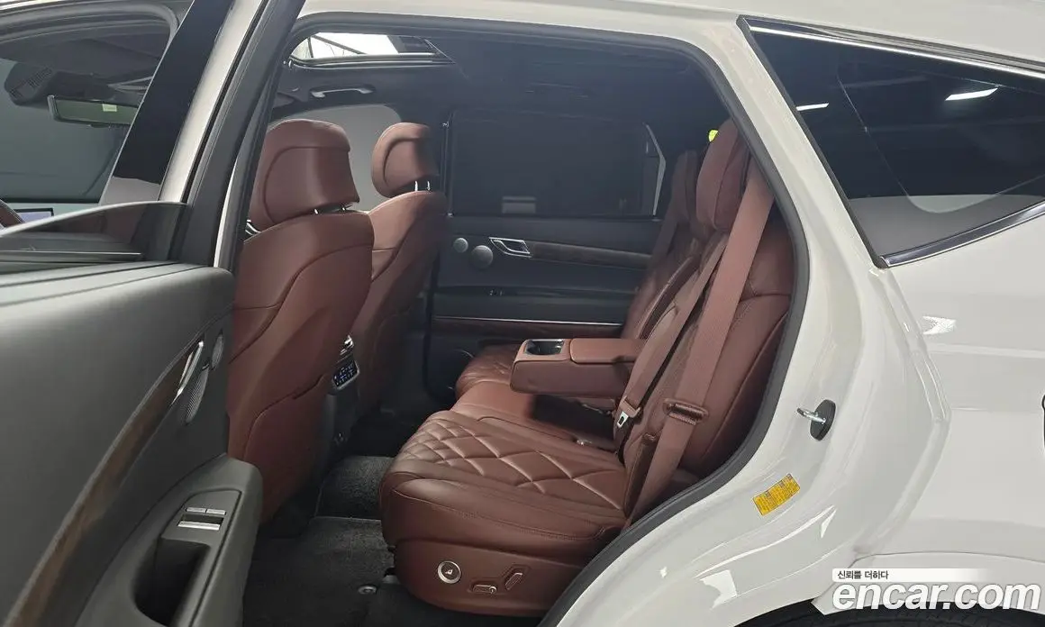 Genesis GV80 2024 2.5 автомат (гидро), фото 12 Genesis GV80 2024 2.5 автомат (гидро), фото 12