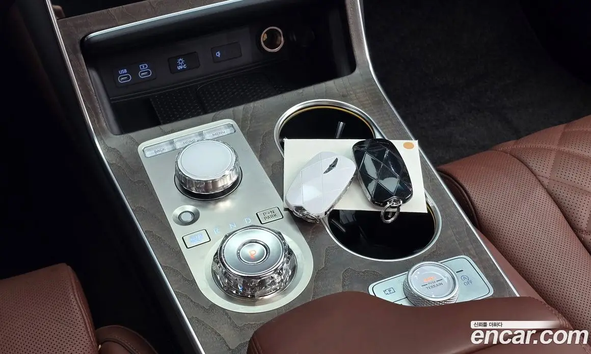 Genesis GV80 2024 2.5 автомат (гидро), фото 9 Genesis GV80 2024 2.5 автомат (гидро), фото 9