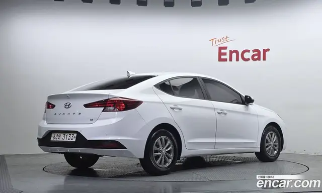 Hyundai Avante 2019 1.6 автомат (гидро), миниатюра 2 Hyundai Avante 2019 1.6 автомат (гидро), миниатюра 2
