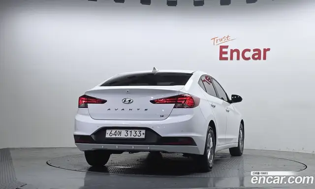 Hyundai Avante 2019 1.6 автомат (гидро), миниатюра 4 Hyundai Avante 2019 1.6 автомат (гидро), миниатюра 4